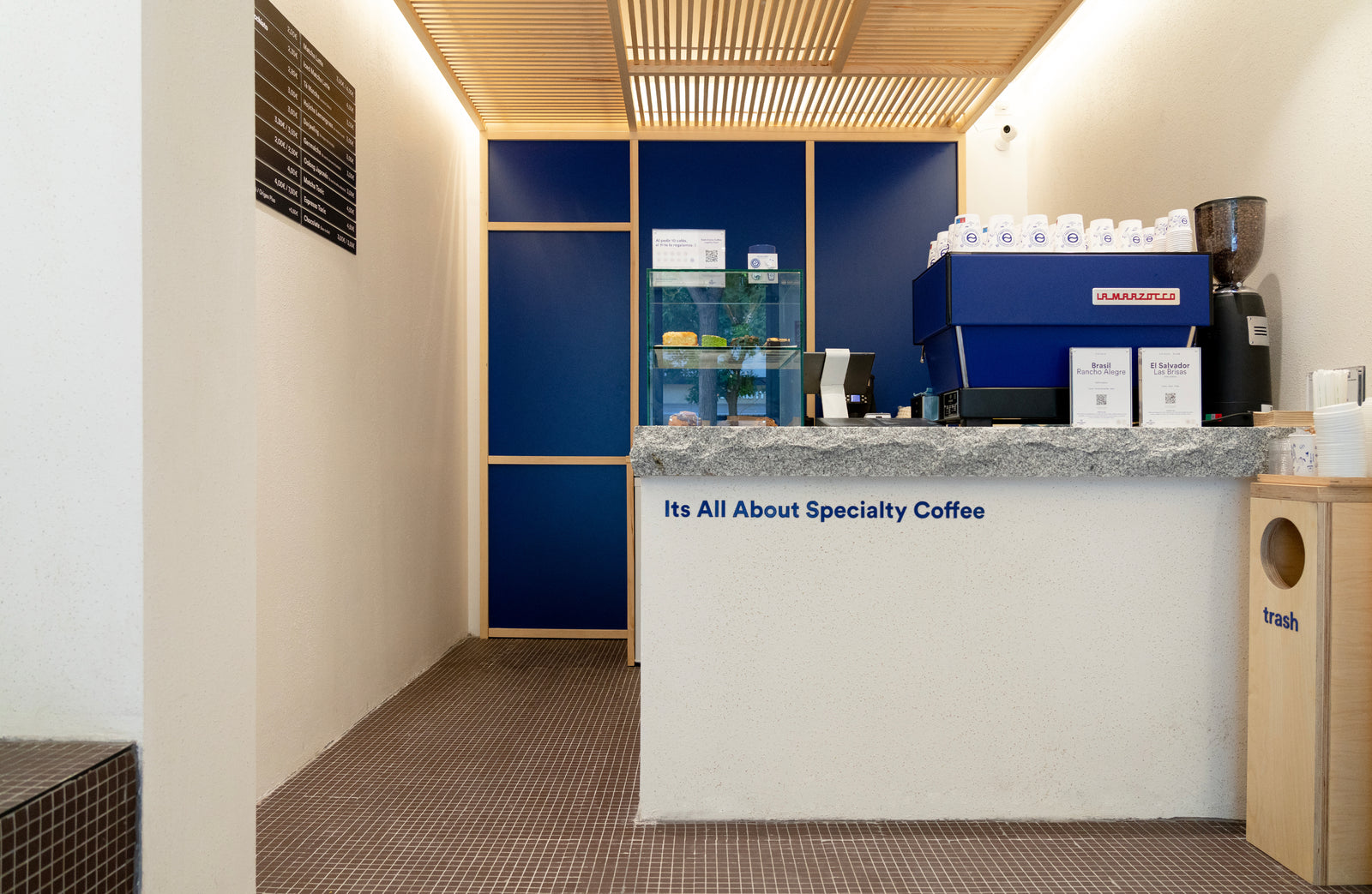 East Crema Coffee Conde