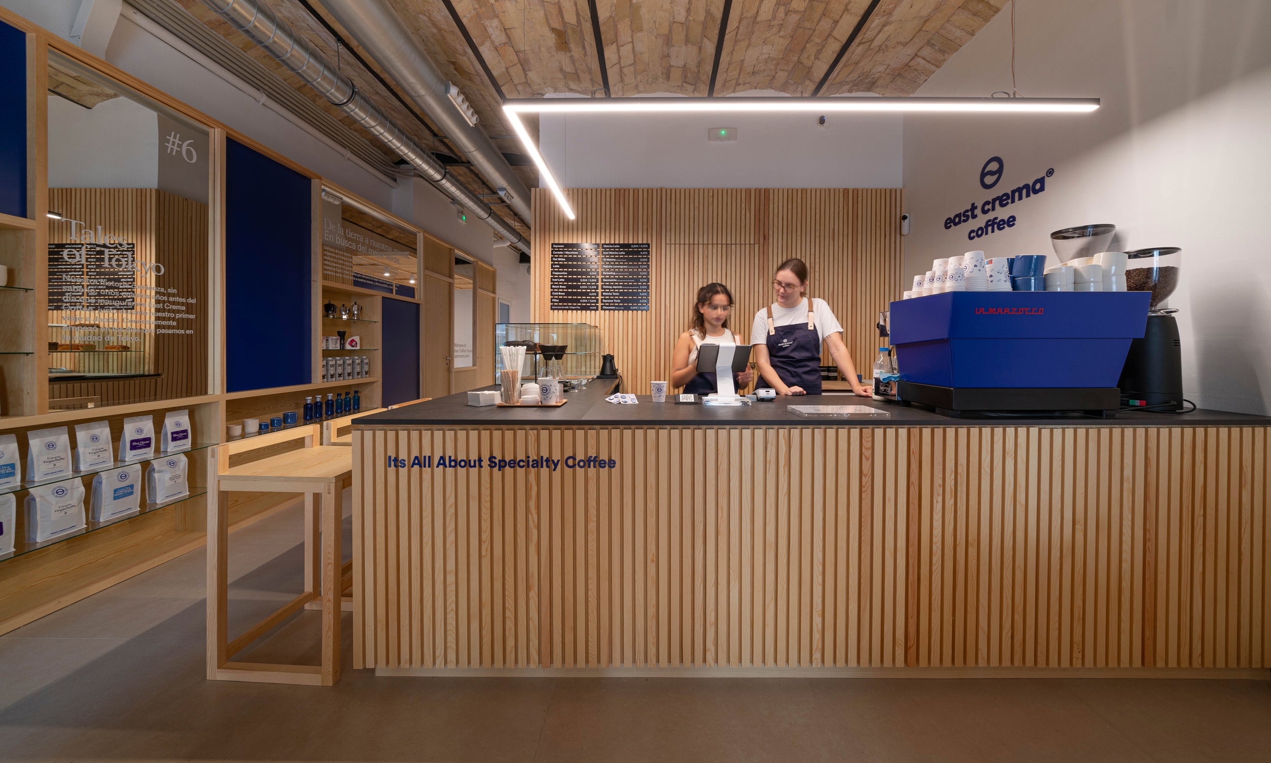 East Crema Coffee Sorní